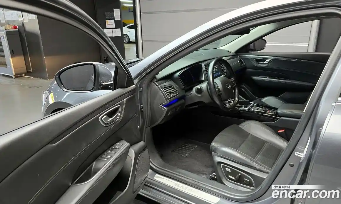 Renault SM6 2019 1.5 Автомат в Москве № 107109, фото 8