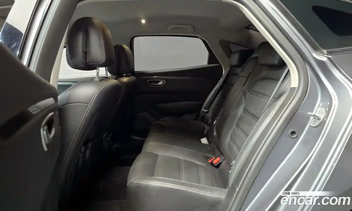 Renault SM6 2019 1.5 Автомат в Москве № 107109, фото 9