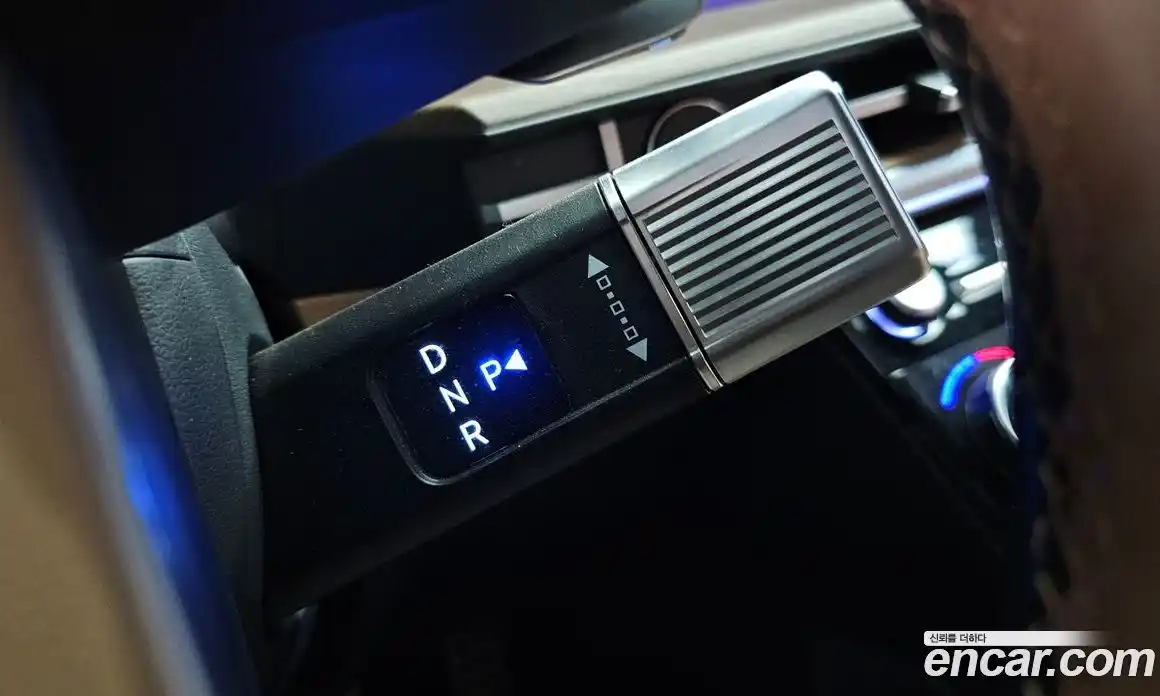 Hyundai Santa Fe 2024 2.5 Автомат в Москве № 107970, фото 20