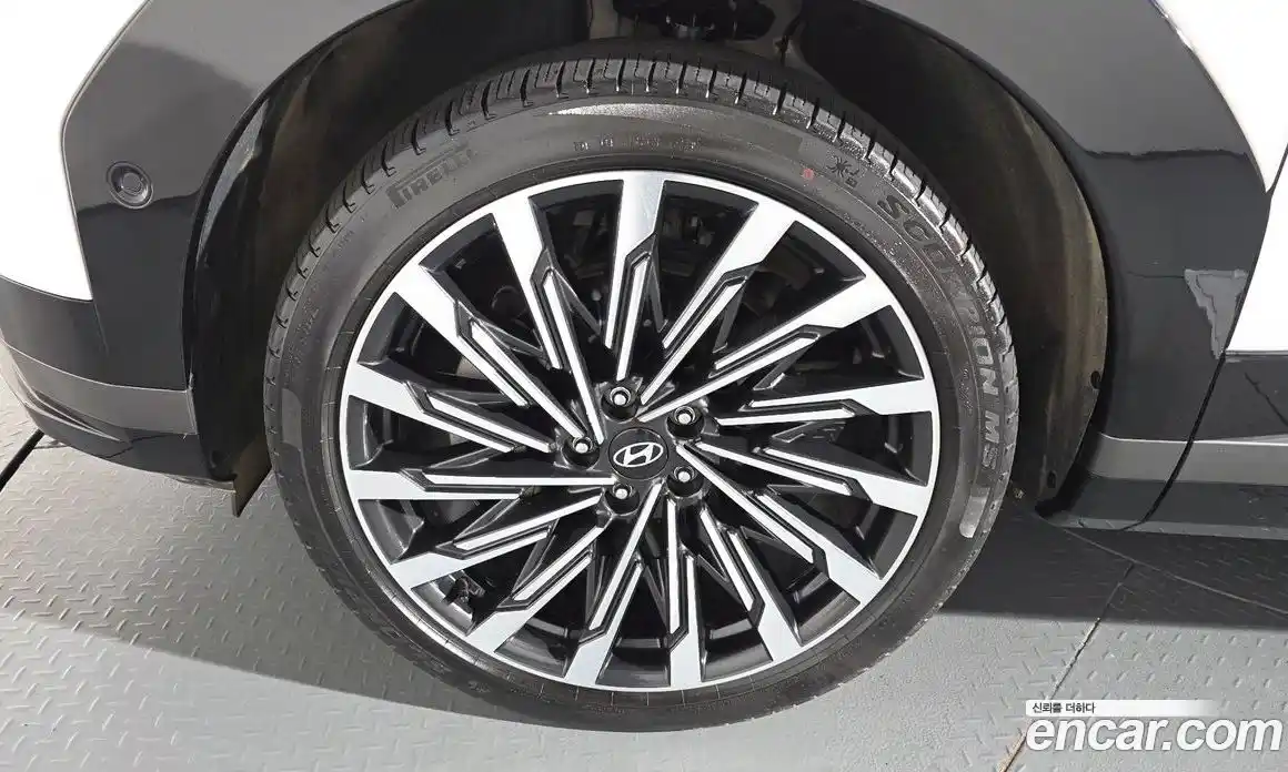 Hyundai Santa Fe 2024 2.5 Автомат в Москве № 107970, фото 3