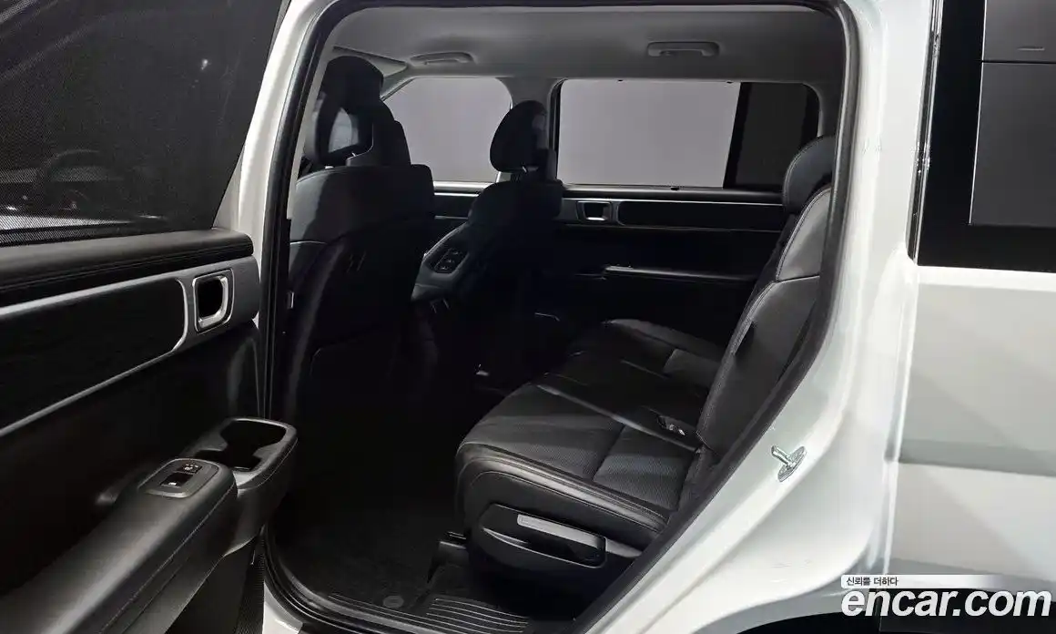 Hyundai Santa Fe 2024 1.6 Автомат в Москве № 107978, фото 12