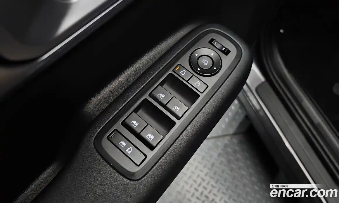 Hyundai Santa Fe 2024 1.6 Автомат в Москве № 108820, фото 4