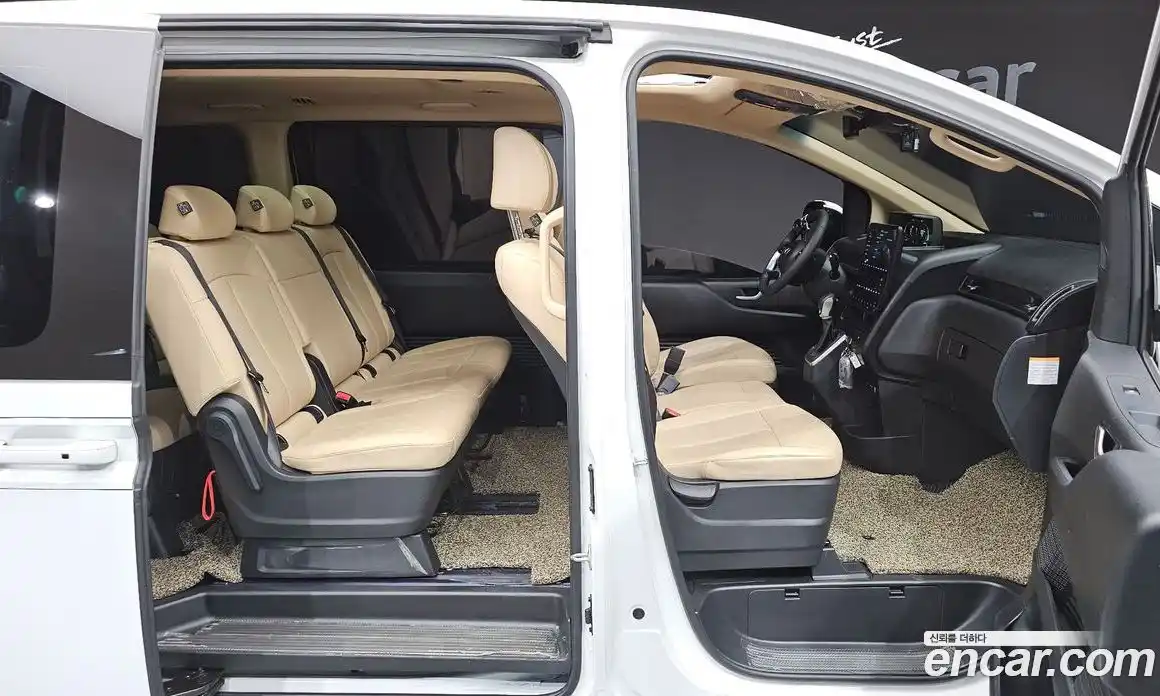 Hyundai Staria 2025 1.6 Автомат в Москве № 109033, фото 18