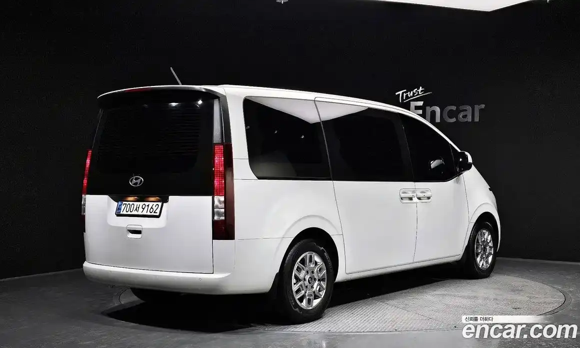 Hyundai Staria 2025 1.6 Автомат в Москве № 109033, фото 5