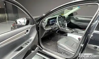 Hyundai Grandeur 2023 2.5 Автомат в Москве № 110356, миниатюра 12