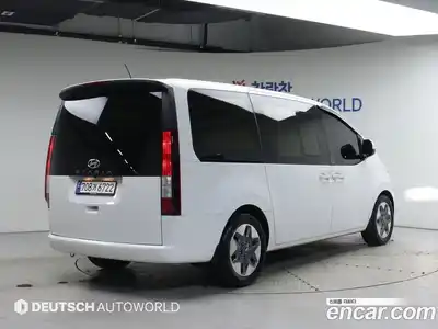 Hyundai Staria 2025 2.2 Автомат в Москве № 112472, миниатюра 2