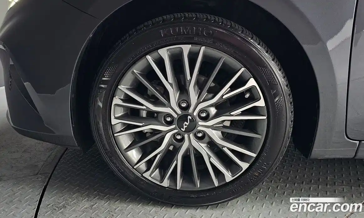 Kia K3 2022 1.6 Автомат в Москве № 120529, фото 5