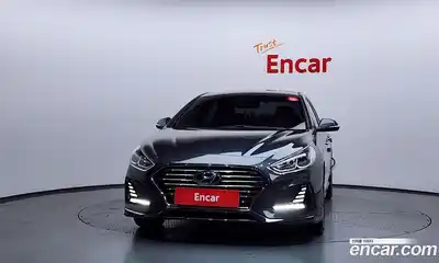 Hyundai Sonata 2018 2.0 Автомат в Москве № 123675, миниатюра 3