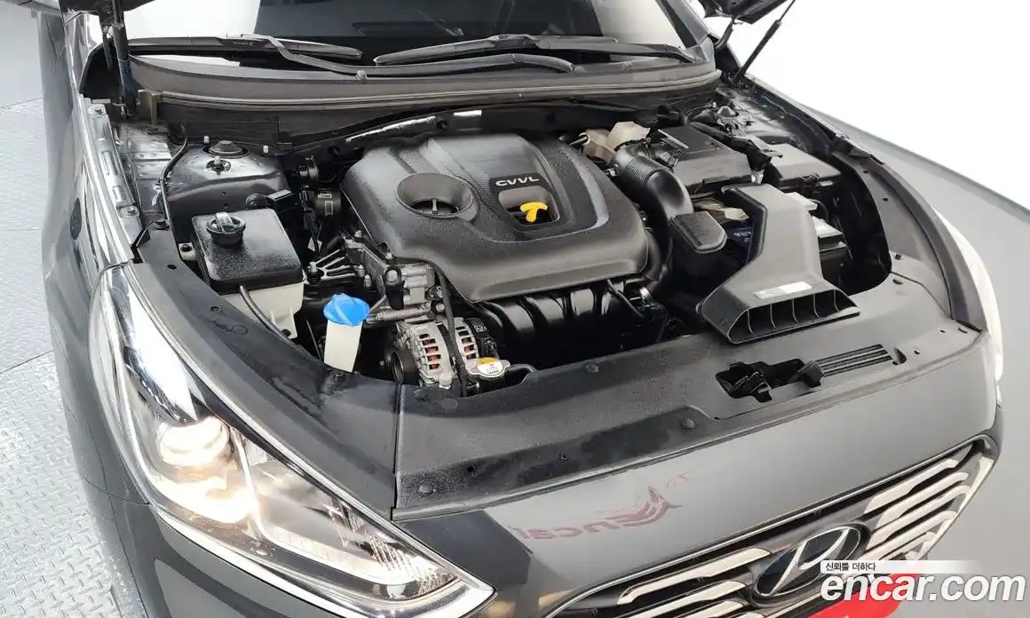 Hyundai Sonata 2018 2.0 Автомат в Москве № 123675, фото 6