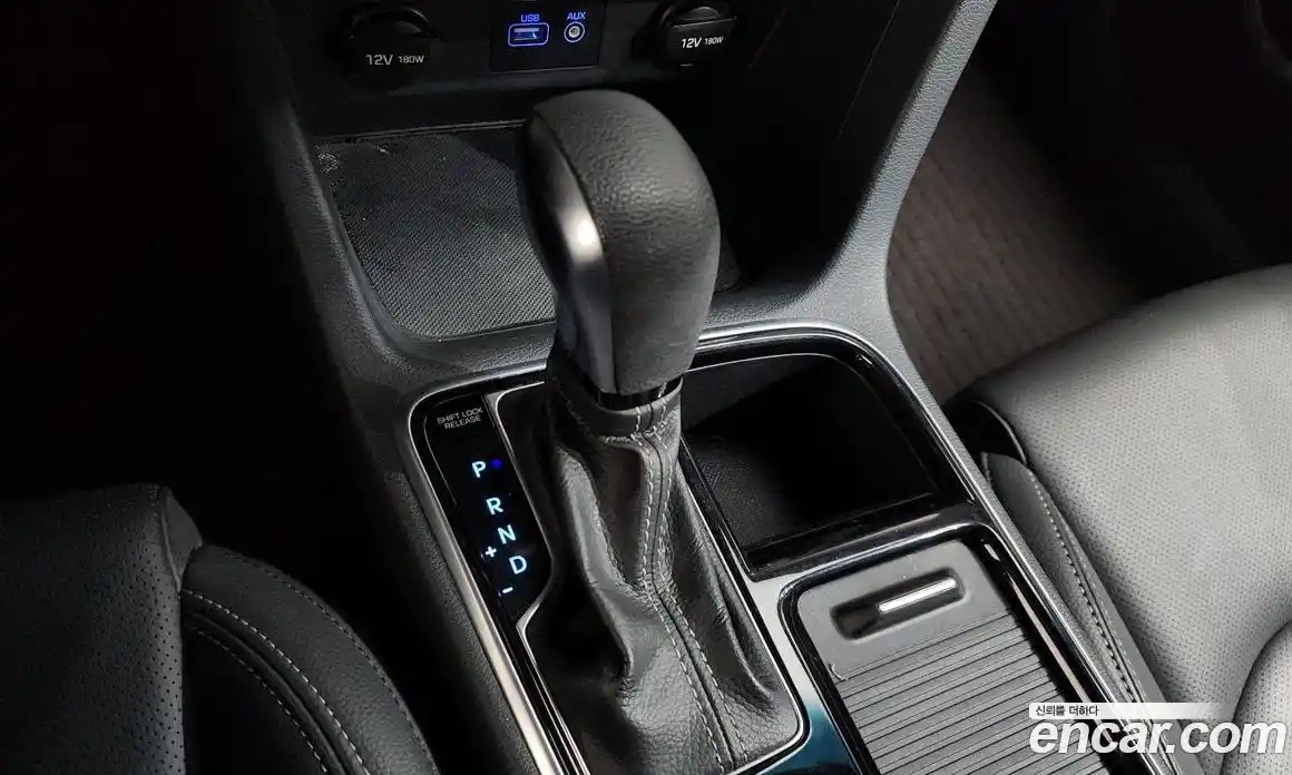 Hyundai Sonata 2018 2.0 Автомат в Москве № 123675, фото 9