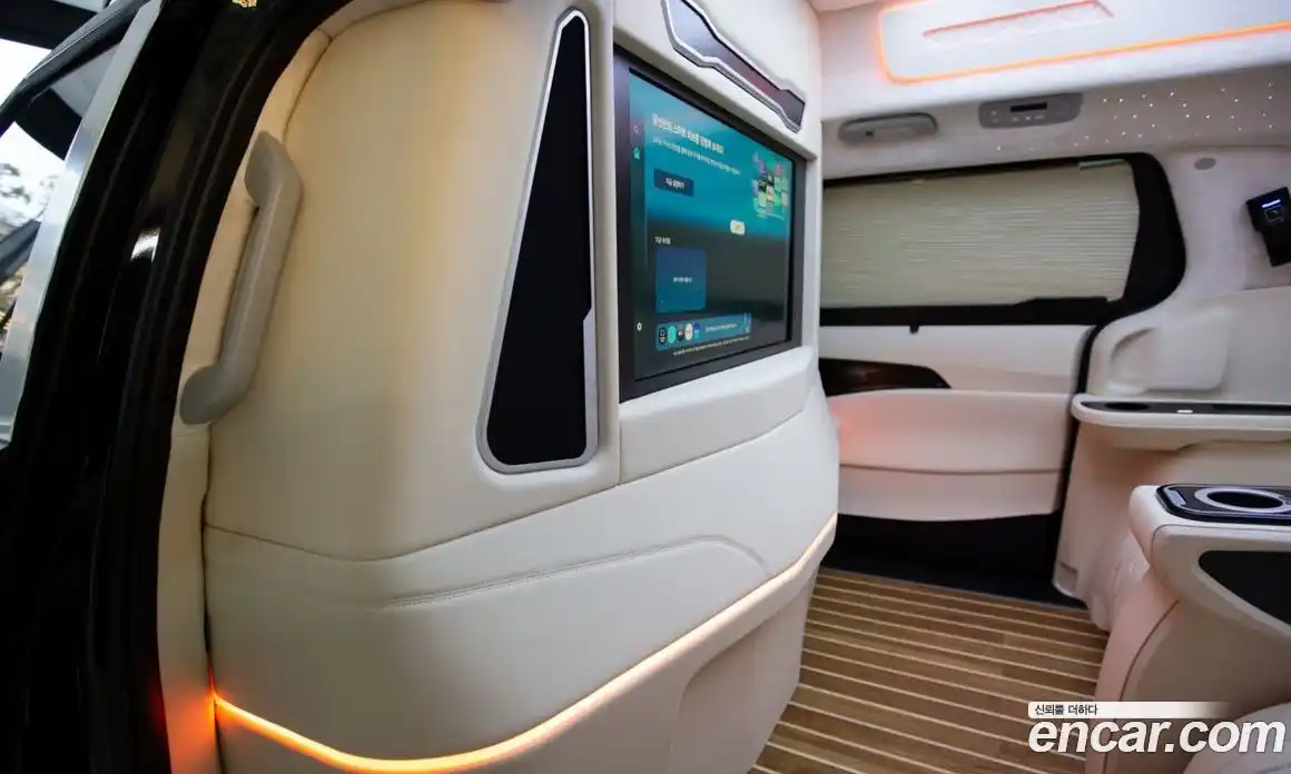 Kia Canival 2026 3.5 Автомат в Москве № 123752, фото 15