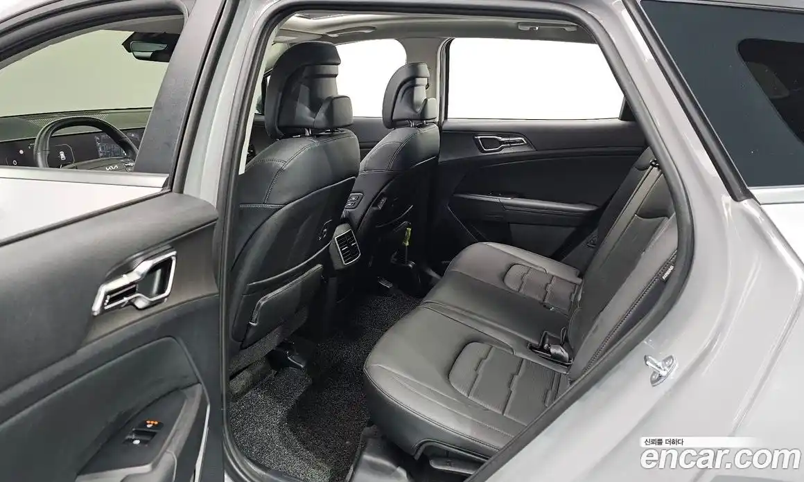 Kia Sportage 2025 1.6 Автомат в Москве № 128030, фото 16