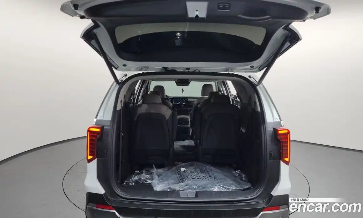 Kia Canival 2025 2.2 Автомат в Москве № 128165, фото 20