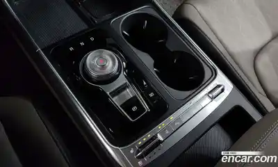 Kia Canival 2025 2.2 Автомат в Москве № 128165, миниатюра 9