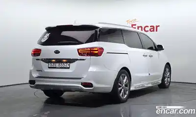 Kia Canival 2019 2.2 Автомат в Москве № 131895, миниатюра 11