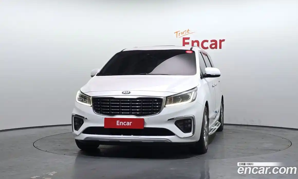 Kia Canival 2019 2.2 Автомат в Москве № 131895, фото 20