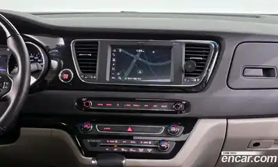 Kia Canival 2019 2.2 Автомат в Москве № 131895, миниатюра 6
