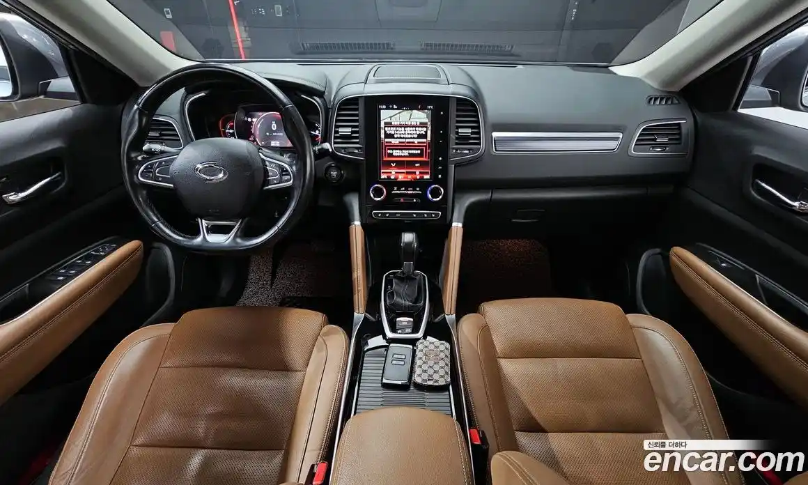 Renault QM6 2022 2.0 Автомат в Москве № 134617, фото 8