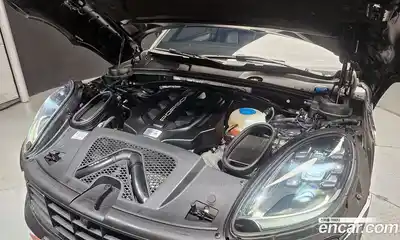 Porsche Macan 2018 3.0 Автомат в Москве № 134769, миниатюра 6