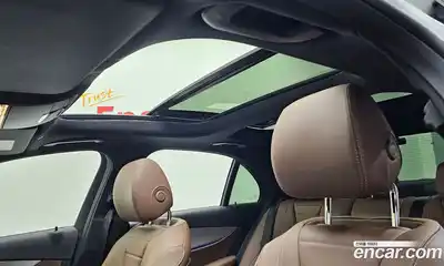 Mercedes-Benz E-Class 2021 2.0 Автомат в Москве № 140386, миниатюра 11