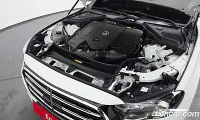 Mercedes-Benz E-Class 2024 2.0 Автомат в Москве № 140474, миниатюра 11