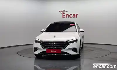 Mercedes-Benz E-Class 2024 2.0 Автомат в Москве № 140474, миниатюра 2