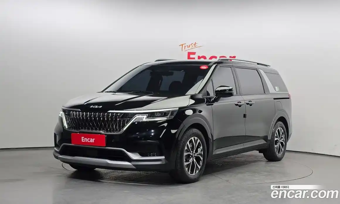 Kia Canival 2023 2.2 Автомат в Москве № 144184, фото 13