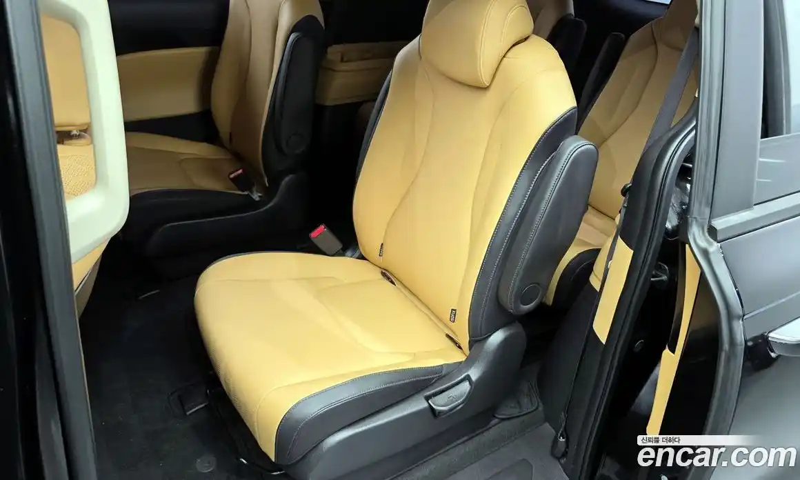 Kia Canival 2023 2.2 Автомат в Москве № 144184, фото 20