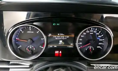 Kia Canival 2023 2.2 Автомат в Москве № 144184, миниатюра 2