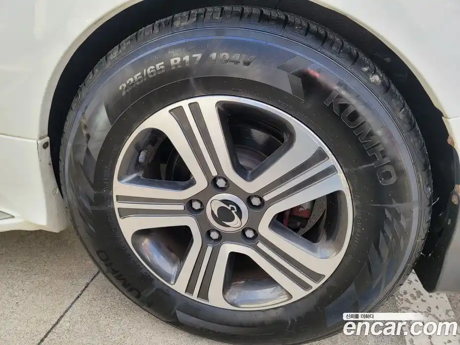 SsangYong Korando 2015 2.0 Автомат в Москве № 147331, фото 6