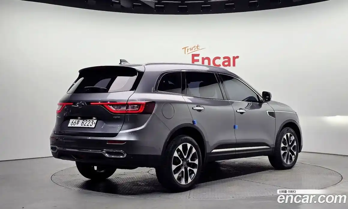 Renault QM6 2017 2.0 Автомат в Москве № 147621, фото 11