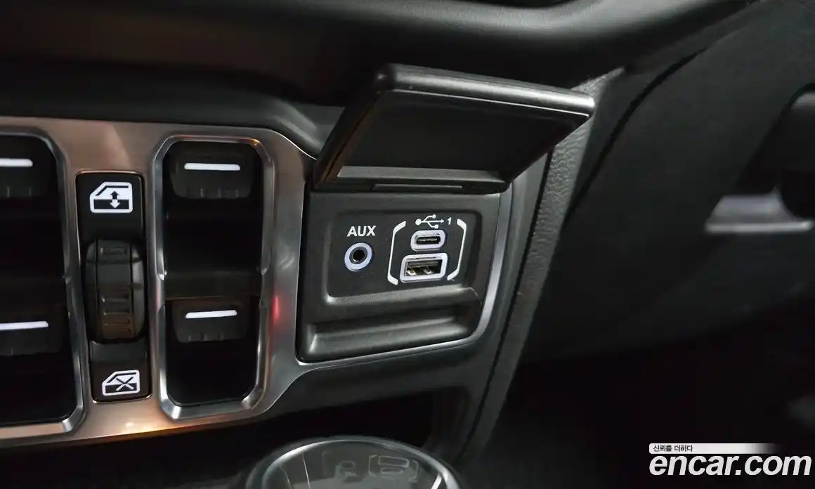 Jeep Wrangler 2023 2.0 Автомат в Москве № 150272, фото 14