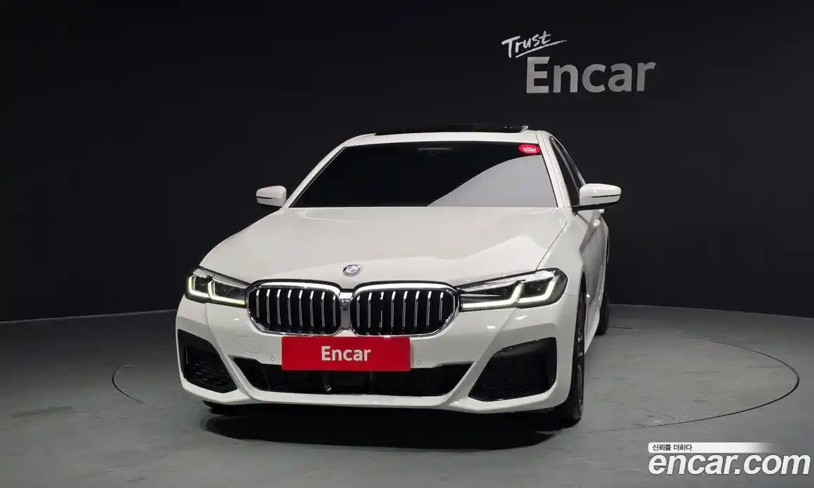 BMW 5-Series 2023 2.0 Автомат в Москве № 153876, фото 19