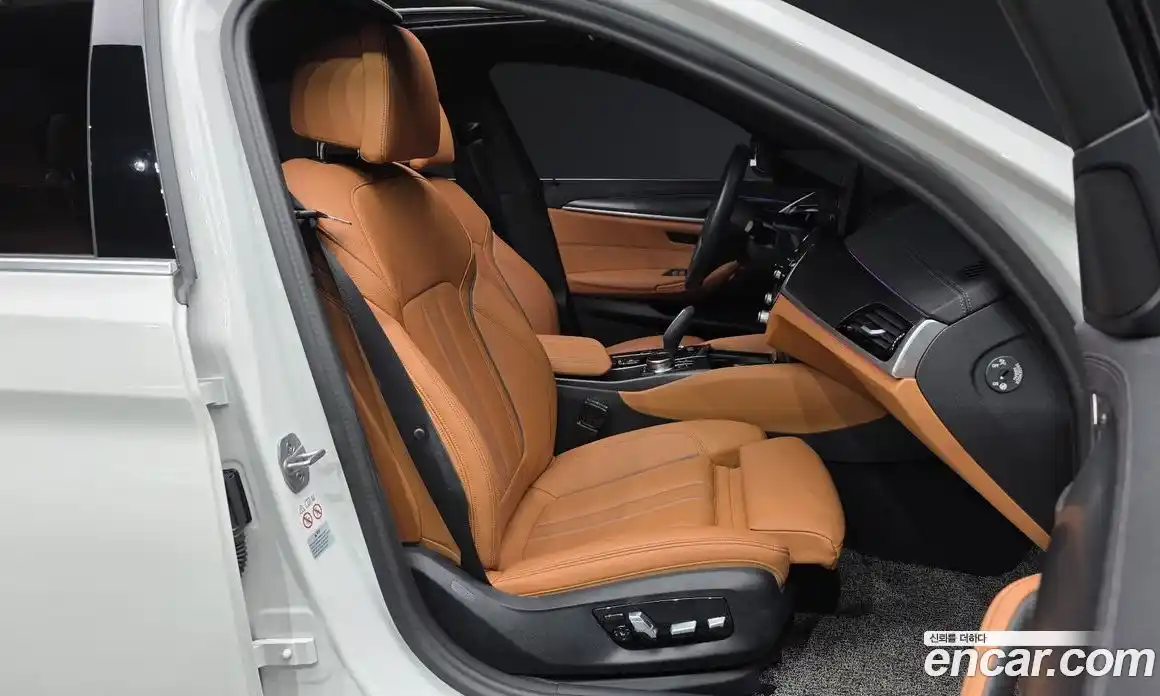 BMW 5-Series 2023 2.0 Автомат в Москве № 153876, фото 7