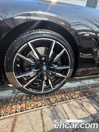 BMW 8-Series 2025 4.4 Автомат в Москве № 153953, миниатюра 6