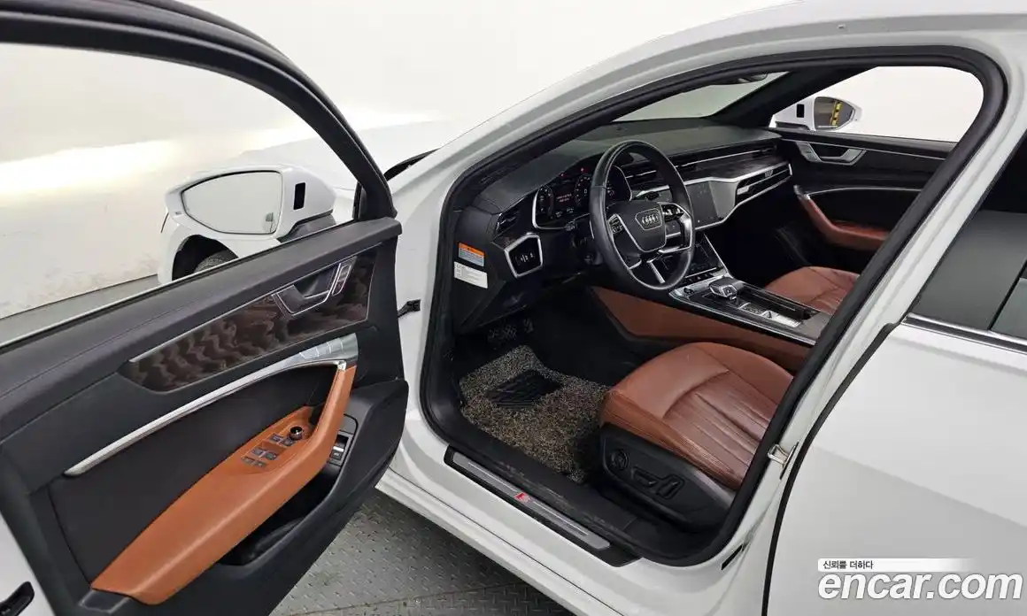 Audi A6 2022 2.0 Автомат в Москве № 156225, фото 16