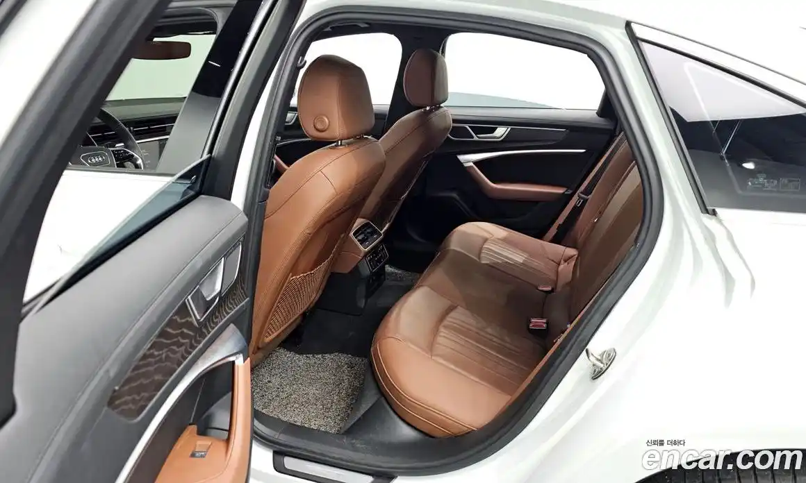 Audi A6 2022 2.0 Автомат в Москве № 156225, фото 18