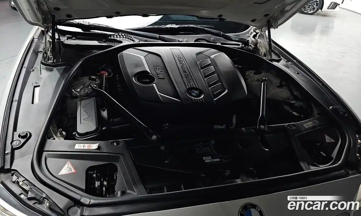 BMW 5-Series 2014 2.0 Автомат в Москве № 158513, фото 11