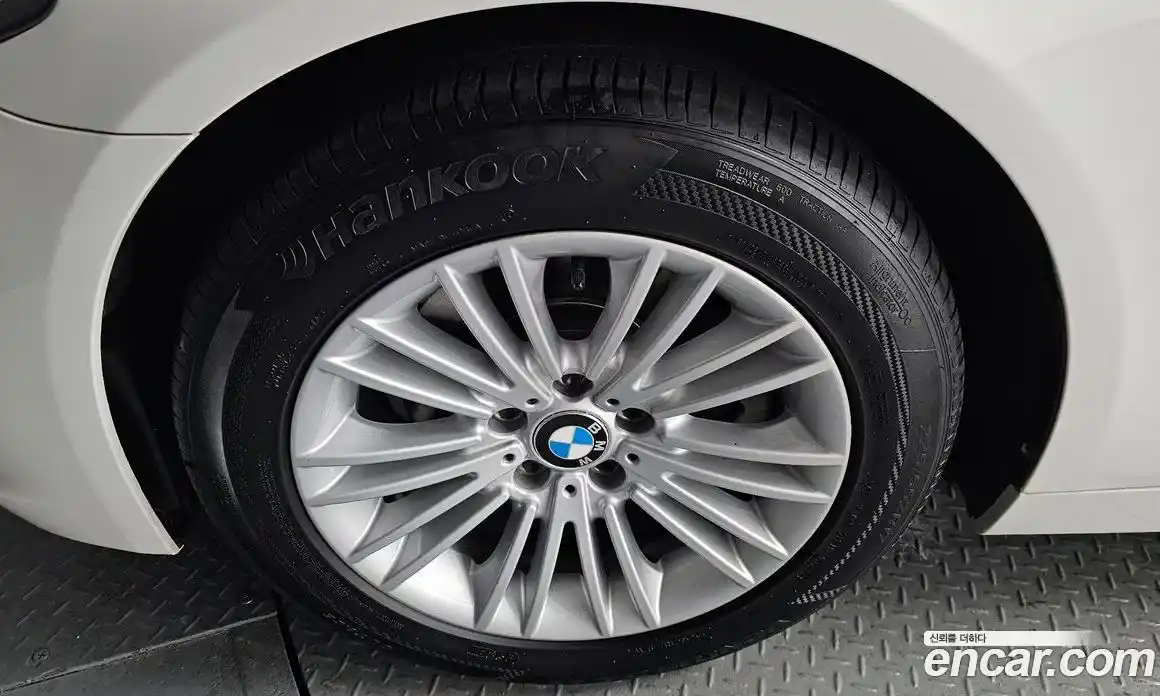 BMW 5-Series 2014 2.0 Автомат в Москве № 158513, фото 13