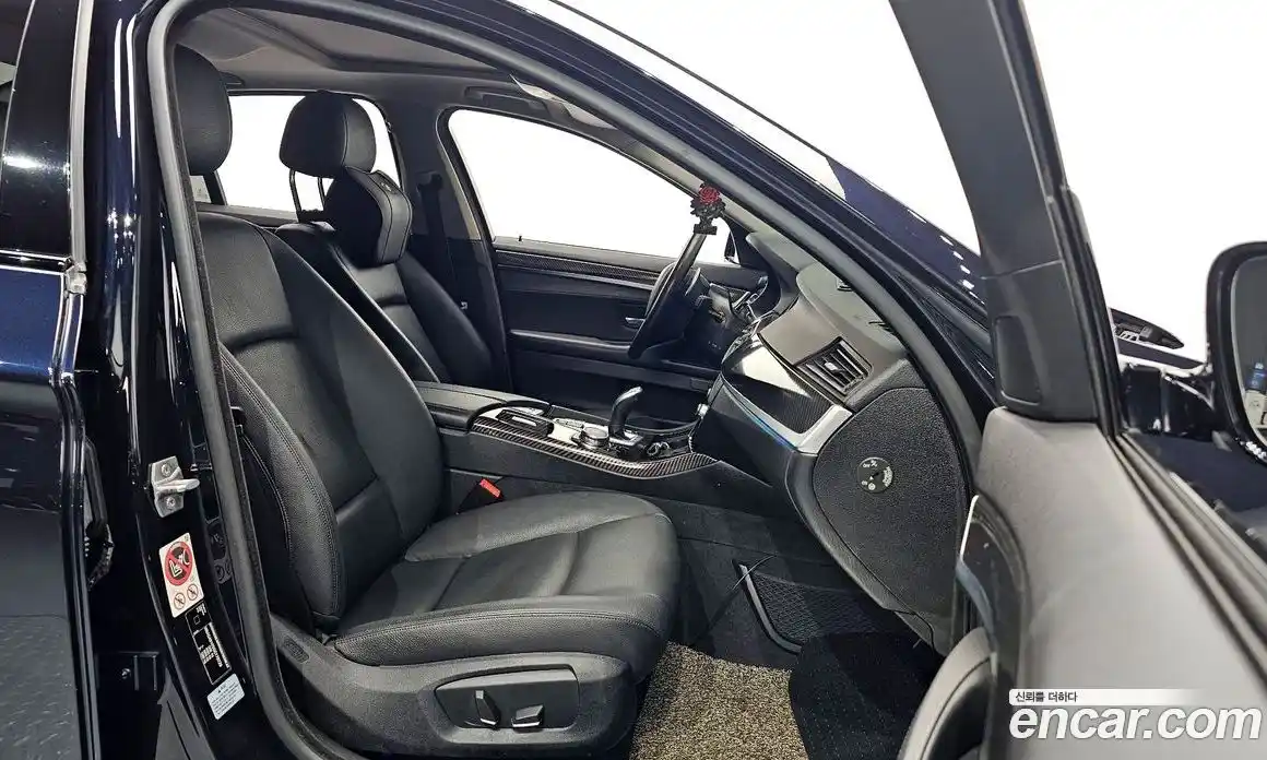 BMW 5-Series 2016 2.0 Автомат в Москве № 159324, фото 1