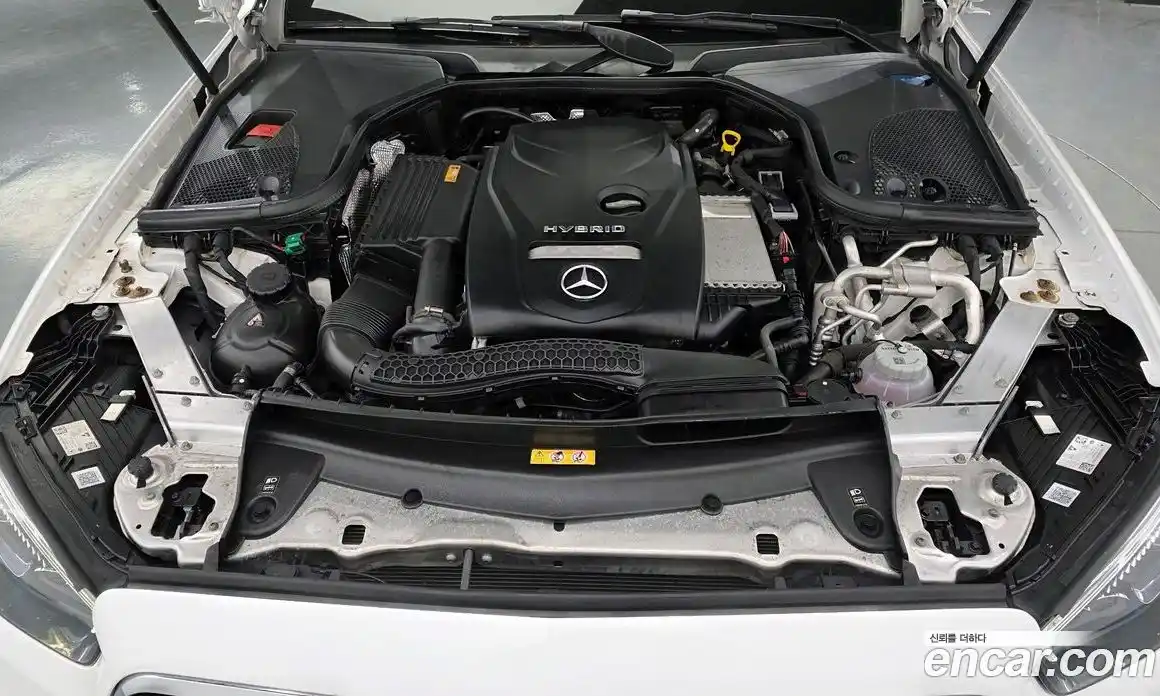 Mercedes-Benz E-Class 2021 2.0 Автомат в Москве № 160724, фото 11