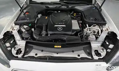 Mercedes-Benz E-Class 2021 2.0 Автомат в Москве № 160724, миниатюра 11