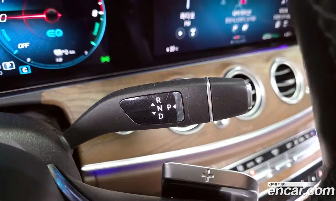 Mercedes-Benz E-Class 2021 2.0 Автомат в Москве № 160724, фото 15