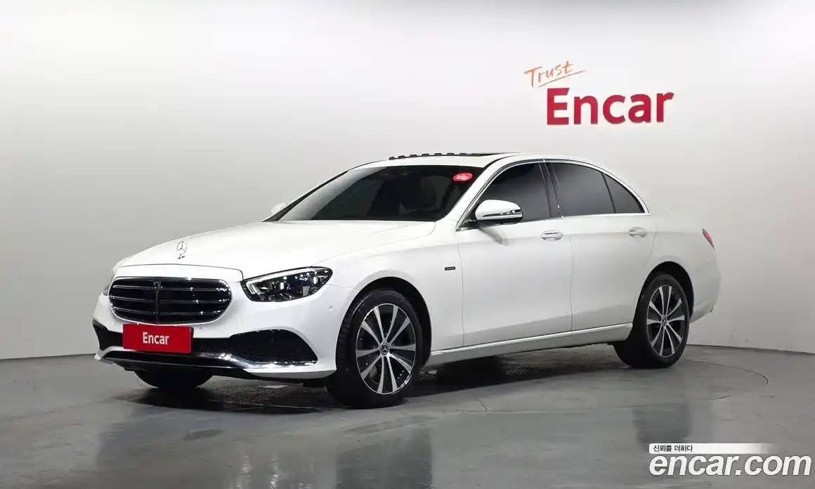 Mercedes-Benz E-Class 2021 2.0 Автомат в Москве № 160724, фото 6