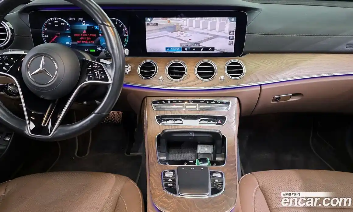 Mercedes-Benz E-Class 2021 2.0 Автомат в Москве № 160724, фото 10