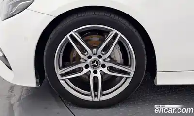 Mercedes-Benz E-Class 2019 1.9 Автомат в Москве № 161679, миниатюра 3