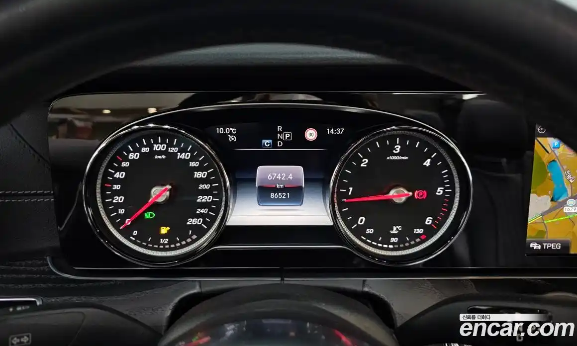 Mercedes-Benz E-Class 2019 1.9 Автомат в Москве № 161679, фото 9