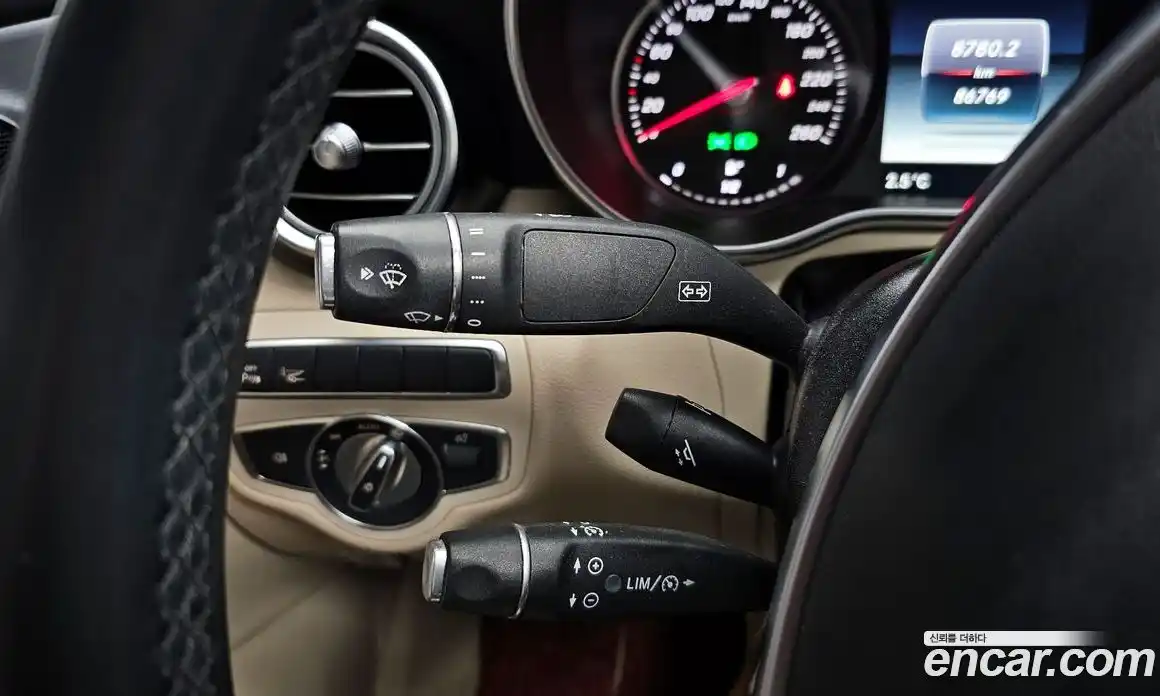 Mercedes-Benz C-Class 2017 2.0 Автомат в Москве № 161705, фото 19