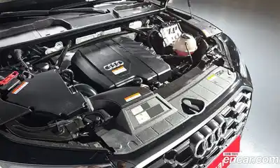 Audi Q5 2023 2.0 Автомат в Москве № 162810, миниатюра 2