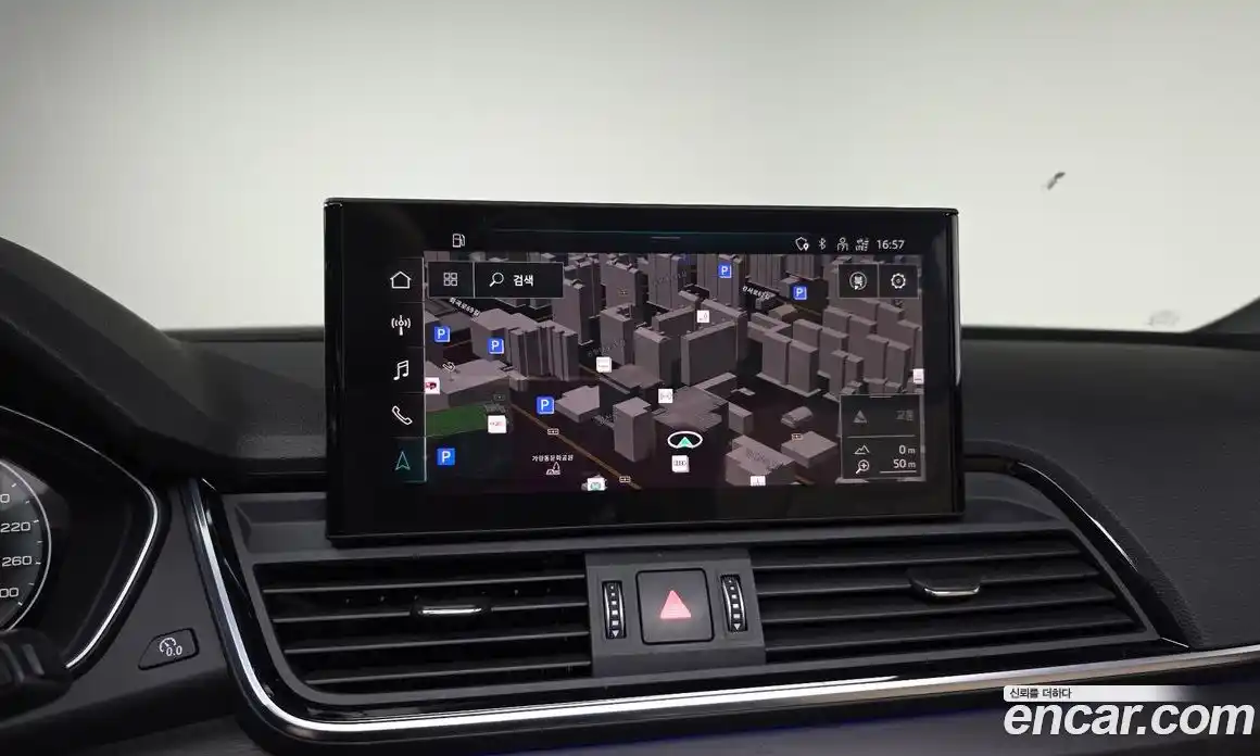 Audi Q5 2023 2.0 Автомат в Москве № 162810, фото 3